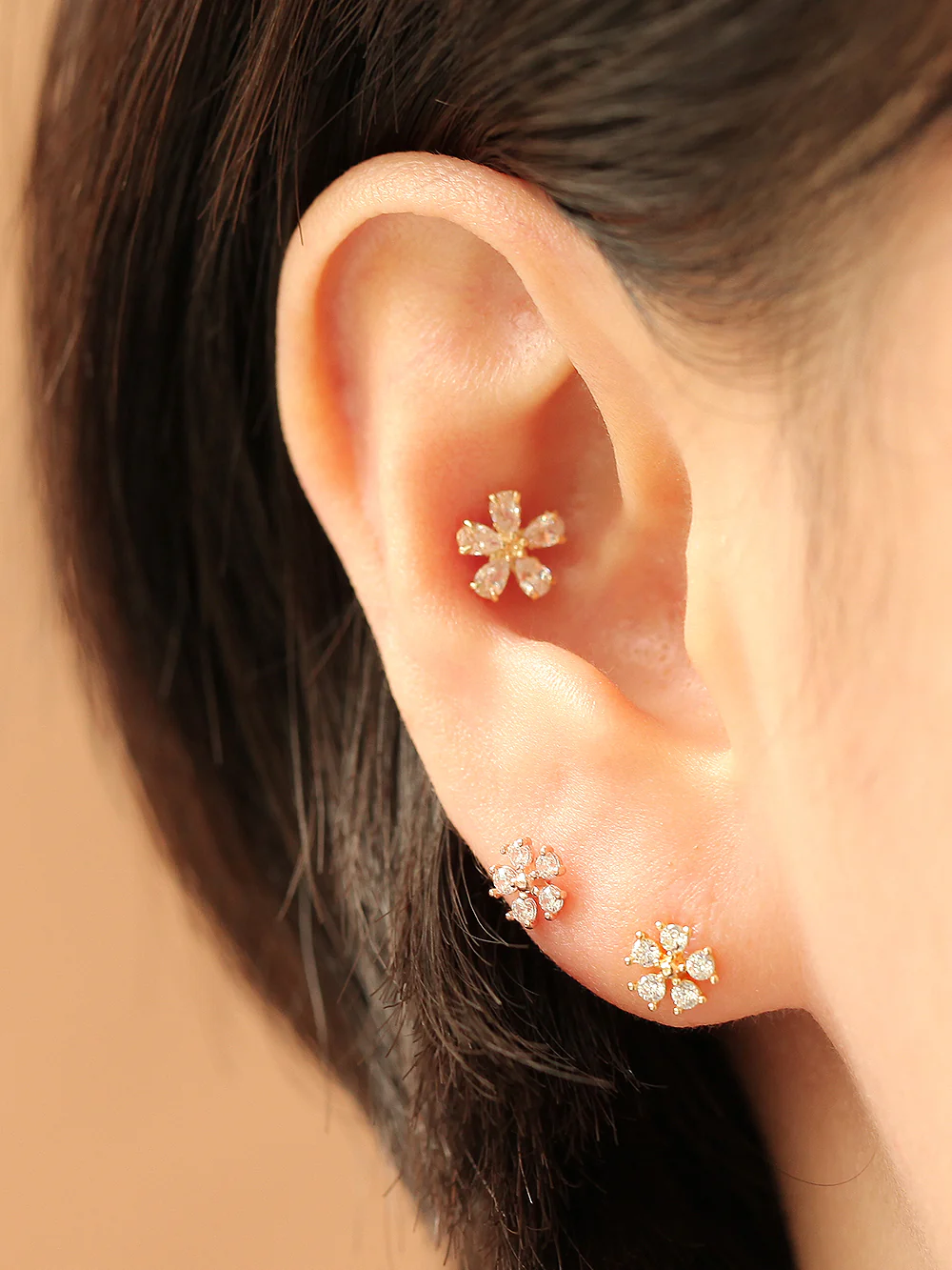 14K Gold Mini Daisy Cubic Cartilage Earring 20G - Image 9