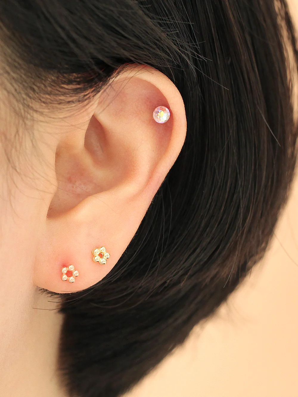 14K Gold Mini Flower Ball cartilage earring 20g - Image 6