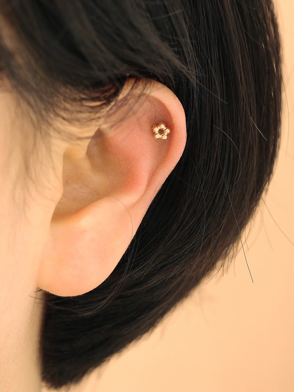 14K Gold Mini Flower Ball cartilage earring 20g - Image 7