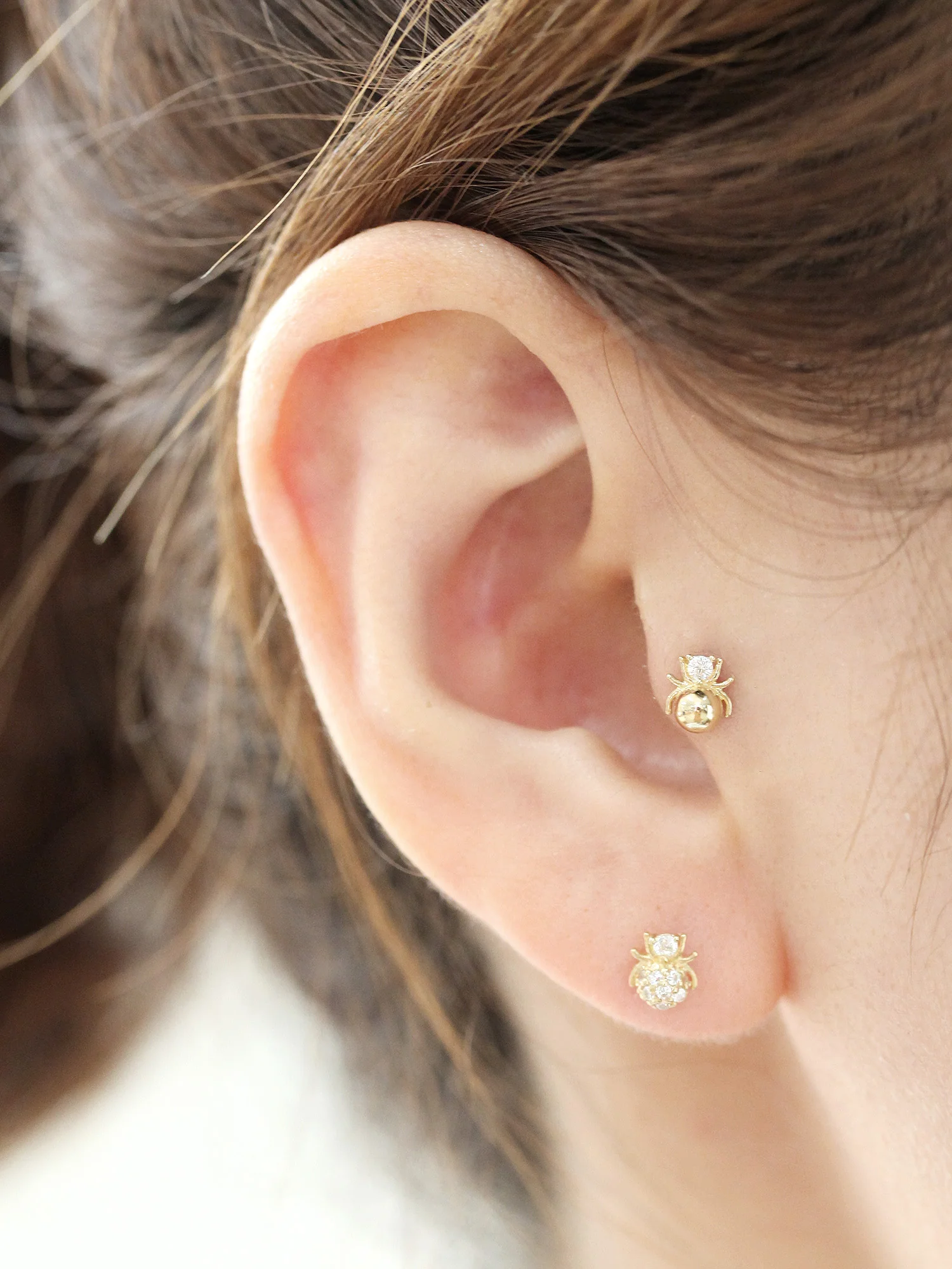 14K gold Mini Spider cartilage earring 20g - Image 6