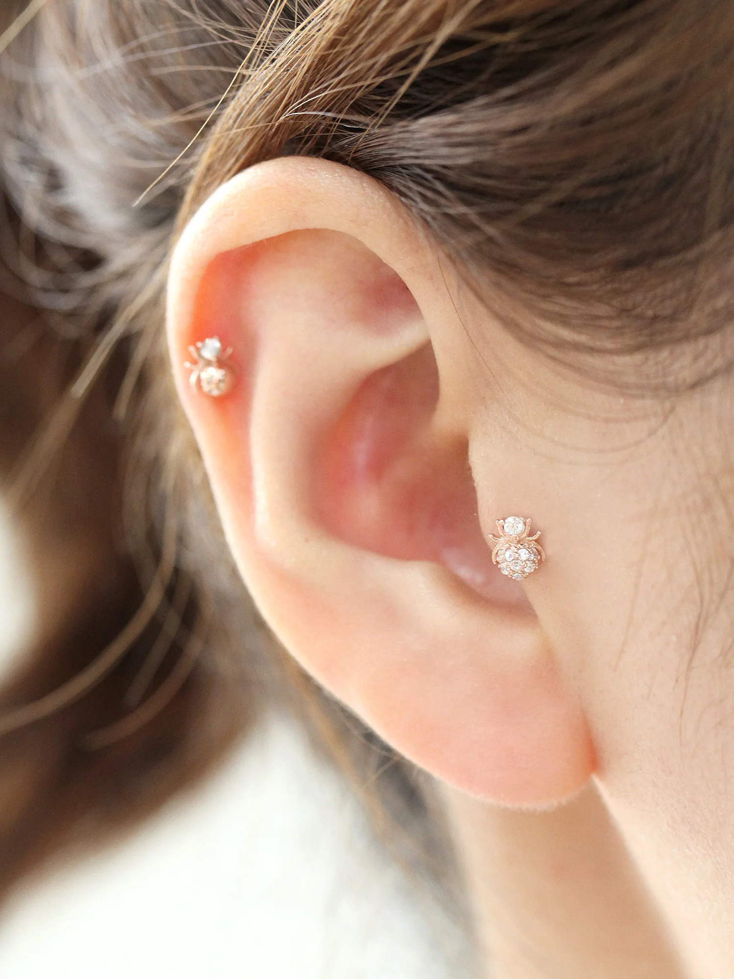 14K gold Mini Spider cartilage earring 20g - Image 7