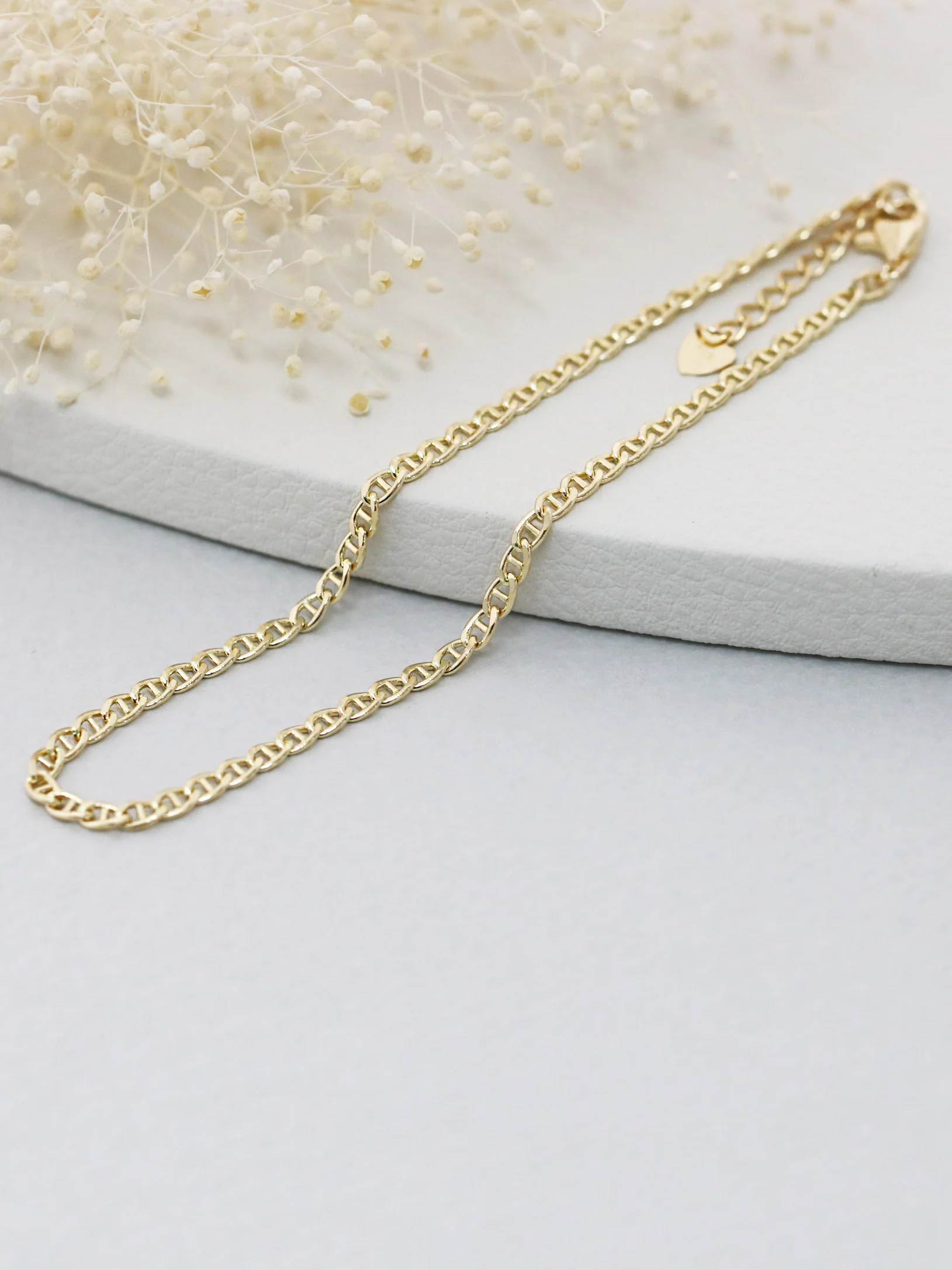 14K Gold Modern Chain Anklet bracelet - Image 2