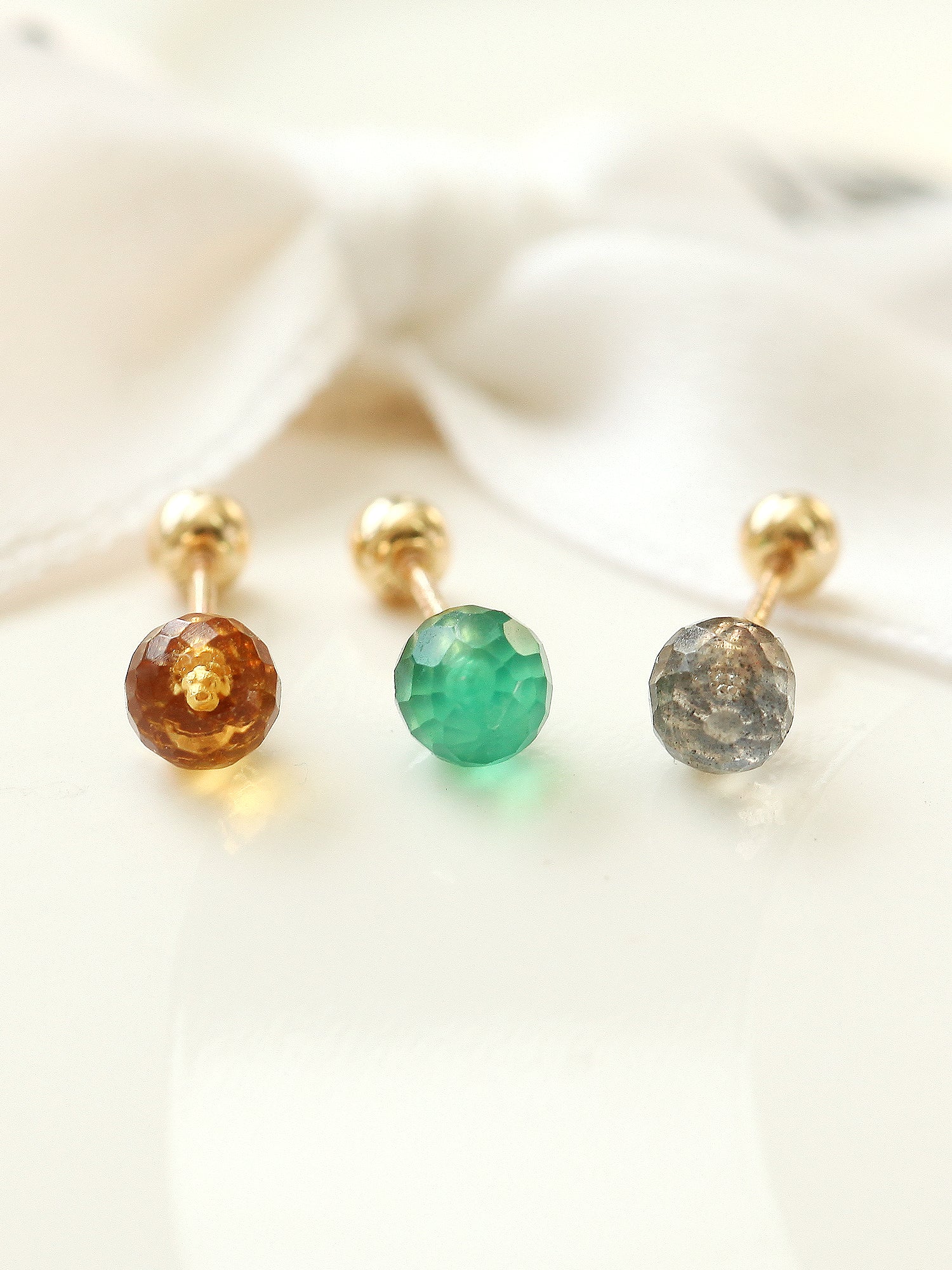 14K gold Natural Gemstone cartilage earring 20g - Image 3