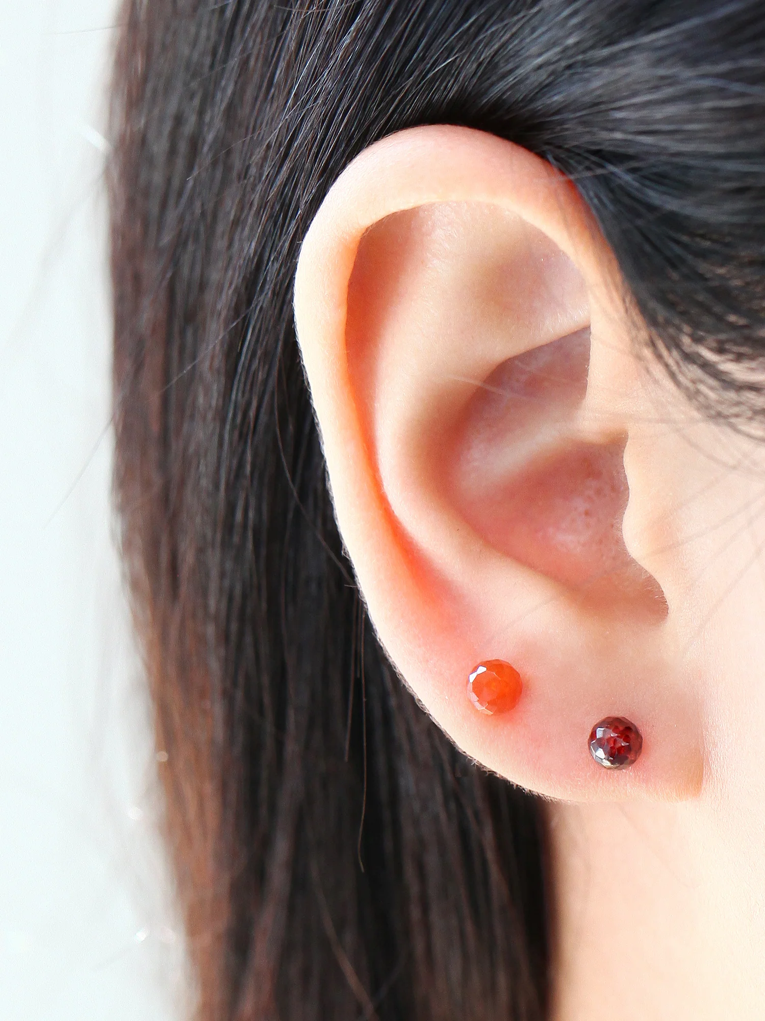14K gold Natural Gemstone cartilage earring 20g - Image 7