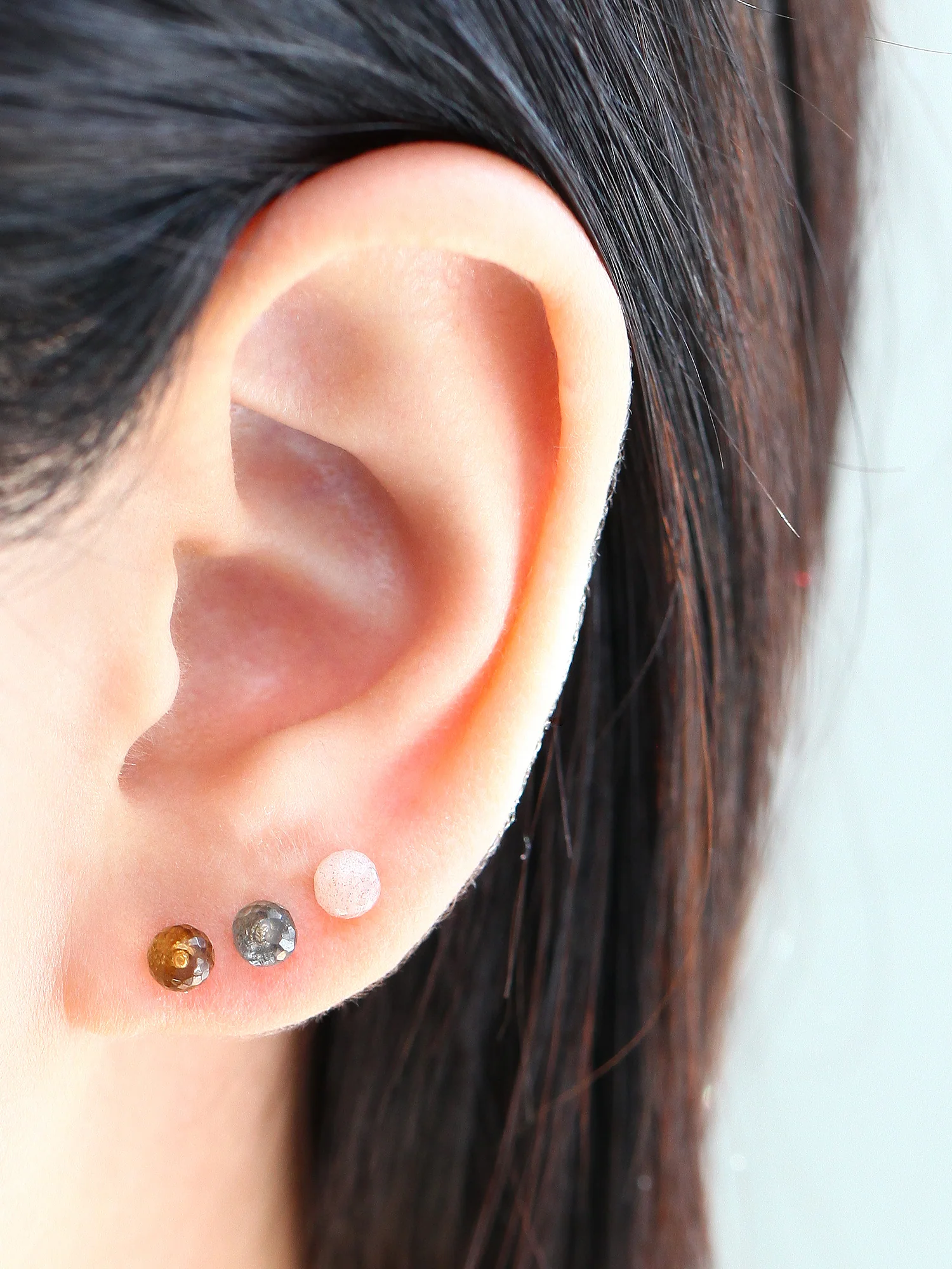 14K gold Natural Gemstone cartilage earring 20g - Image 8