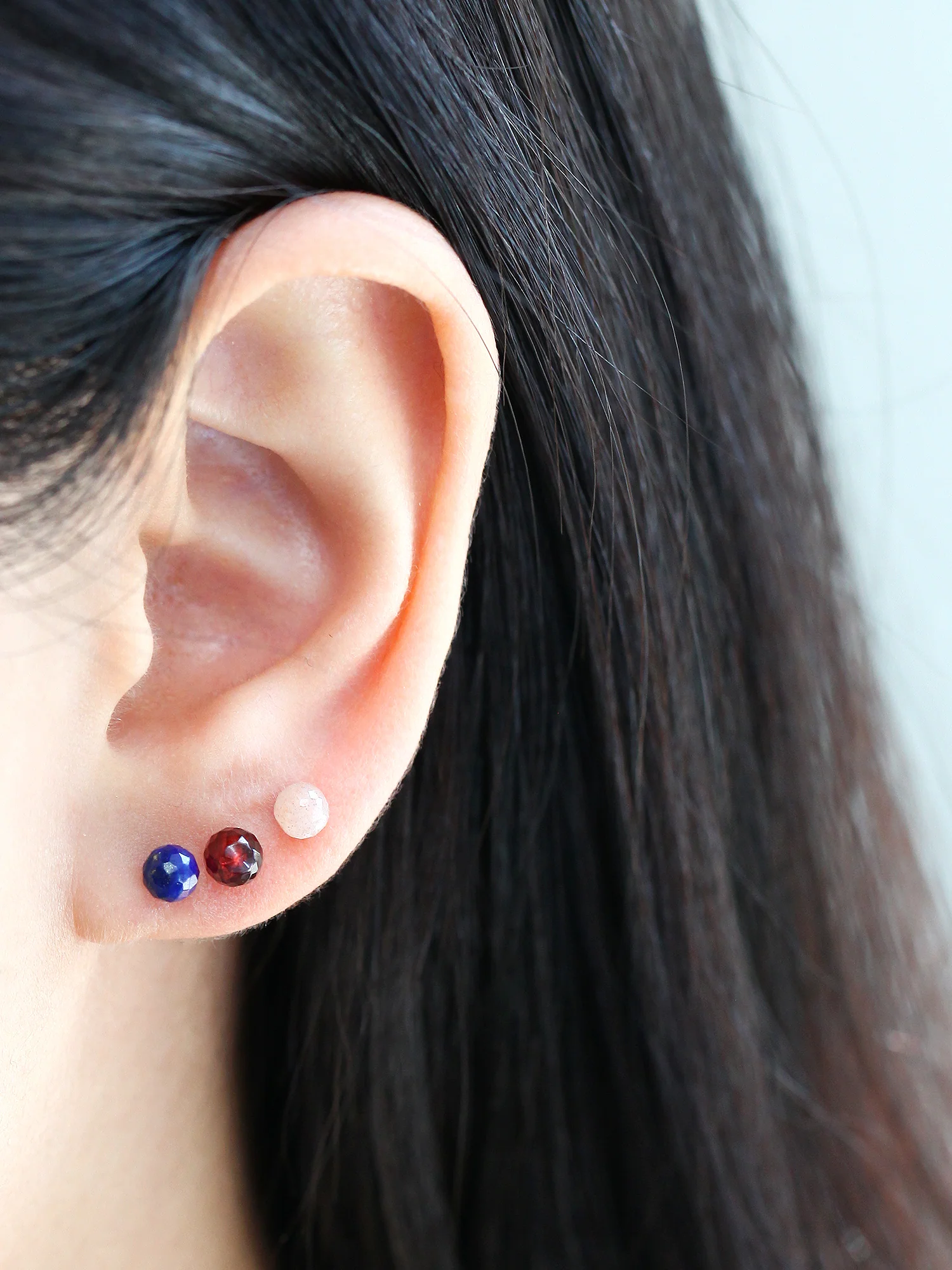 14K gold Natural Gemstone cartilage earring 20g - Image 9