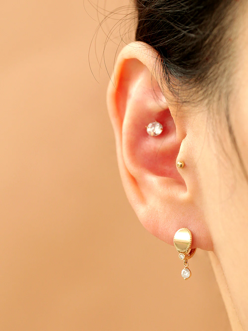 14K Gold Oval Square Cubic Hoop Earring - Image 9