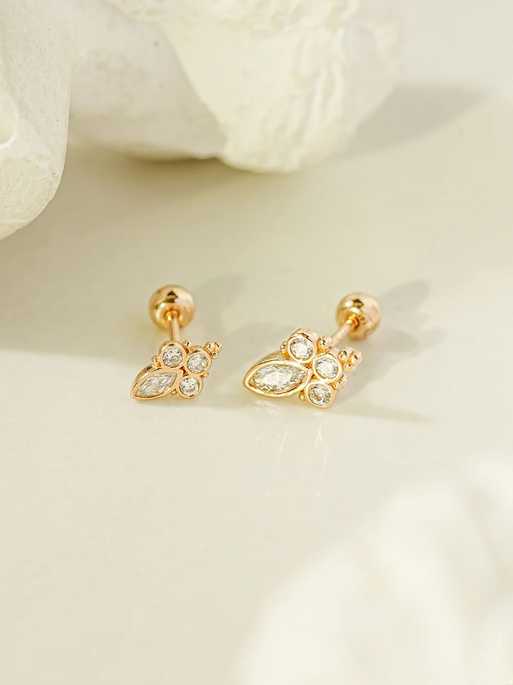 14K Gold Queen Cubic Cartilage Earring 20G - Image 3