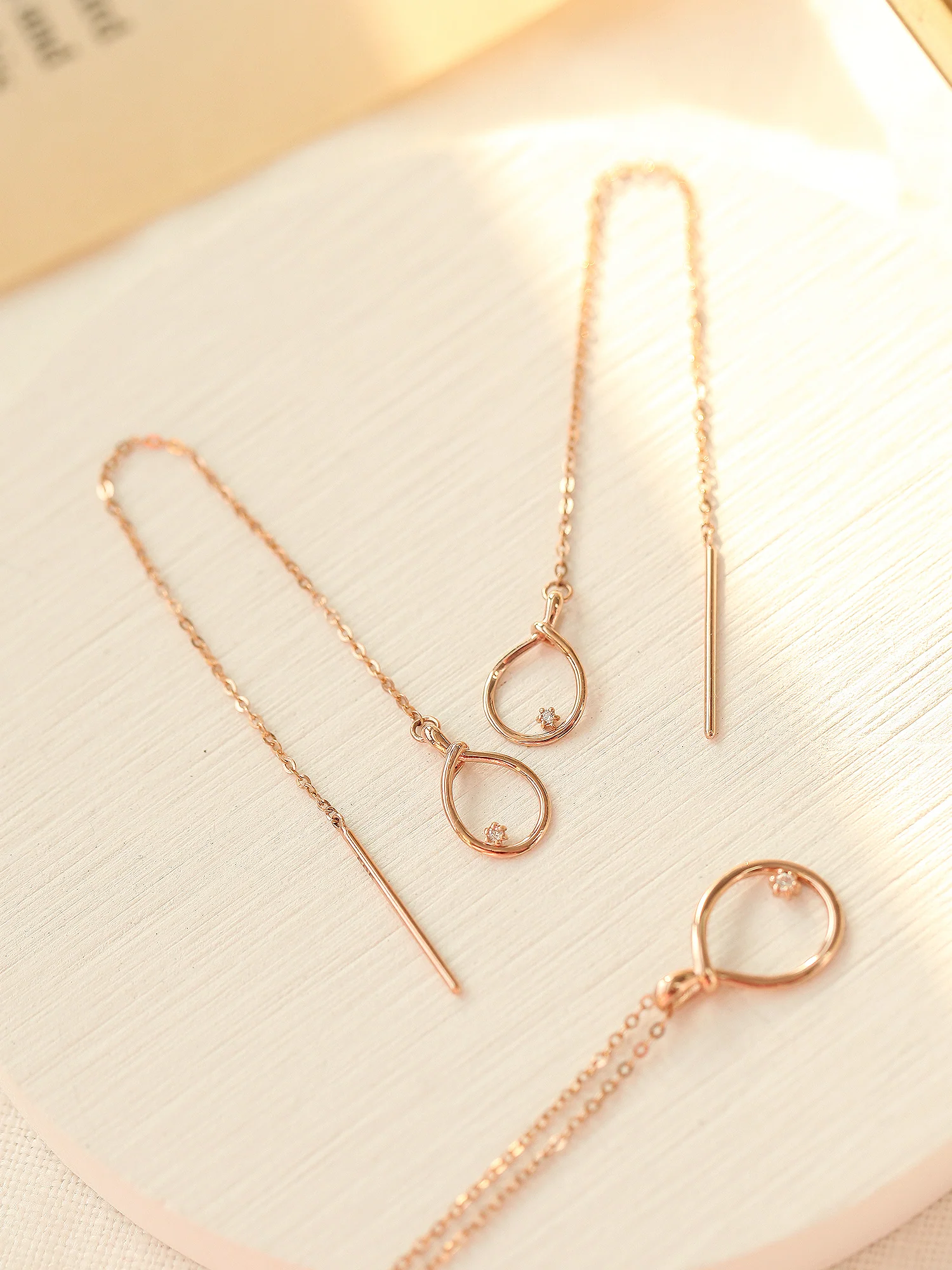 14K Gold Rope Cubic Threader Earring - Image 7