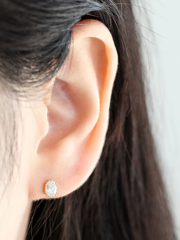 14K Gold Round Cubic Cartilage Earring 20G - Image 6
