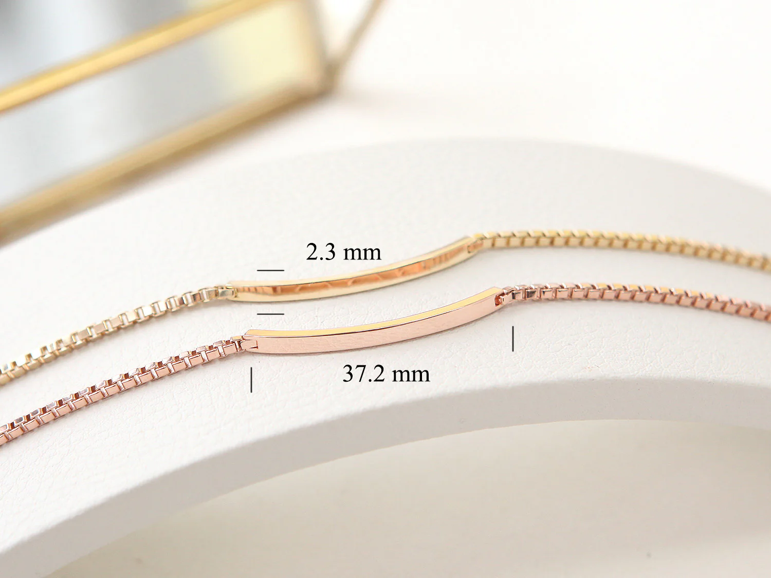 14K Gold Simple Stick Chain Bracelet - Image 10