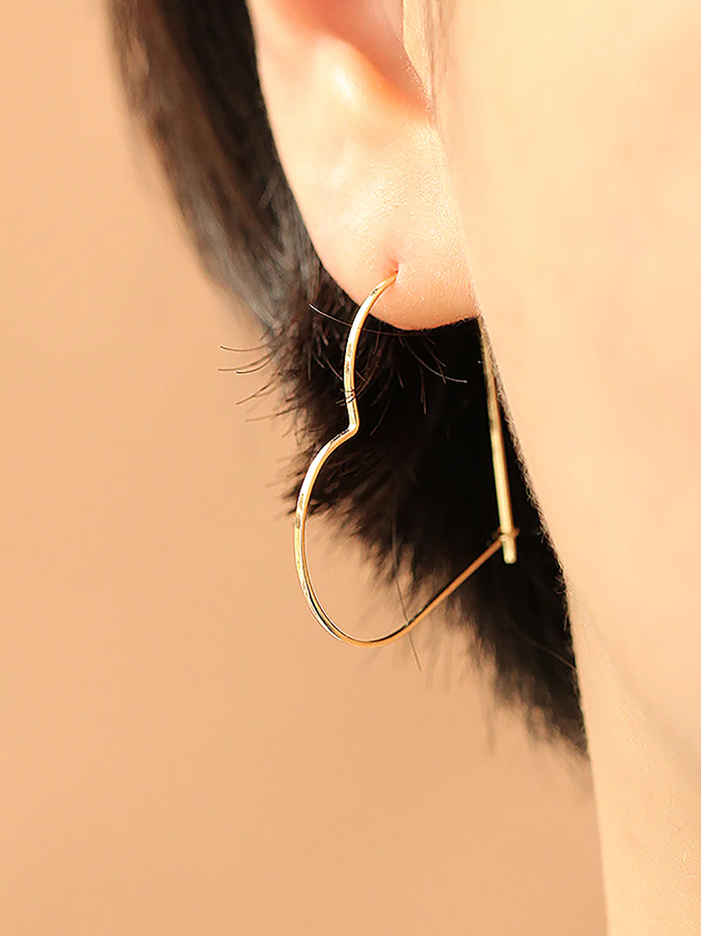 14K Gold Slim Heart Hoop - Image 6