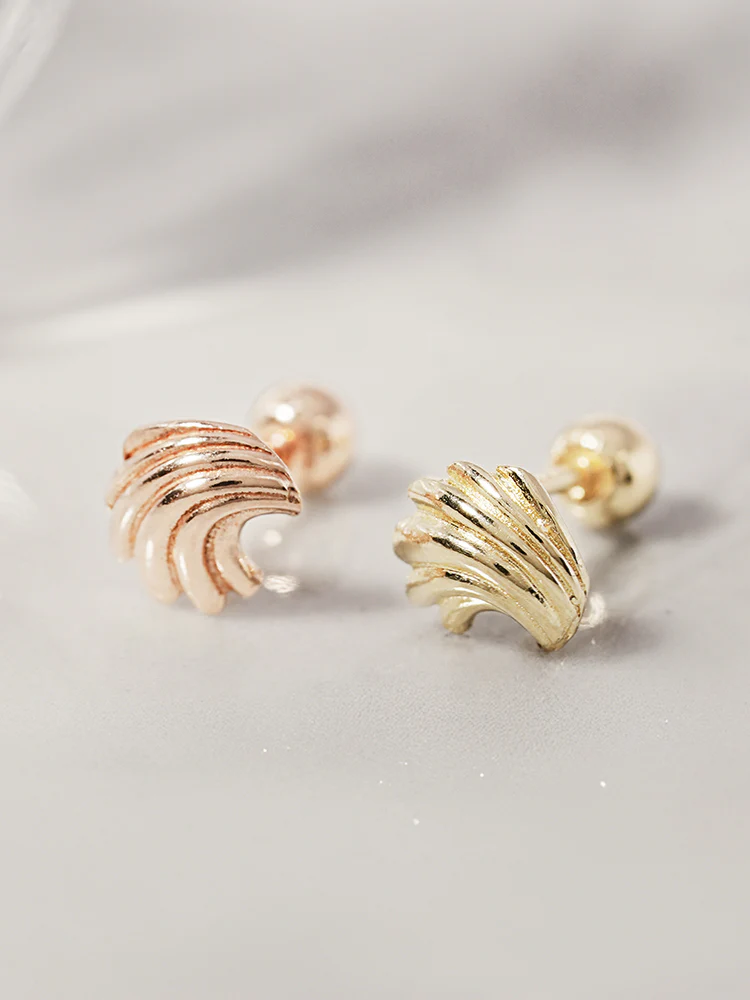 14K Solid Gold Bold Mini Shell Cartilage Earring 20G - Image 8