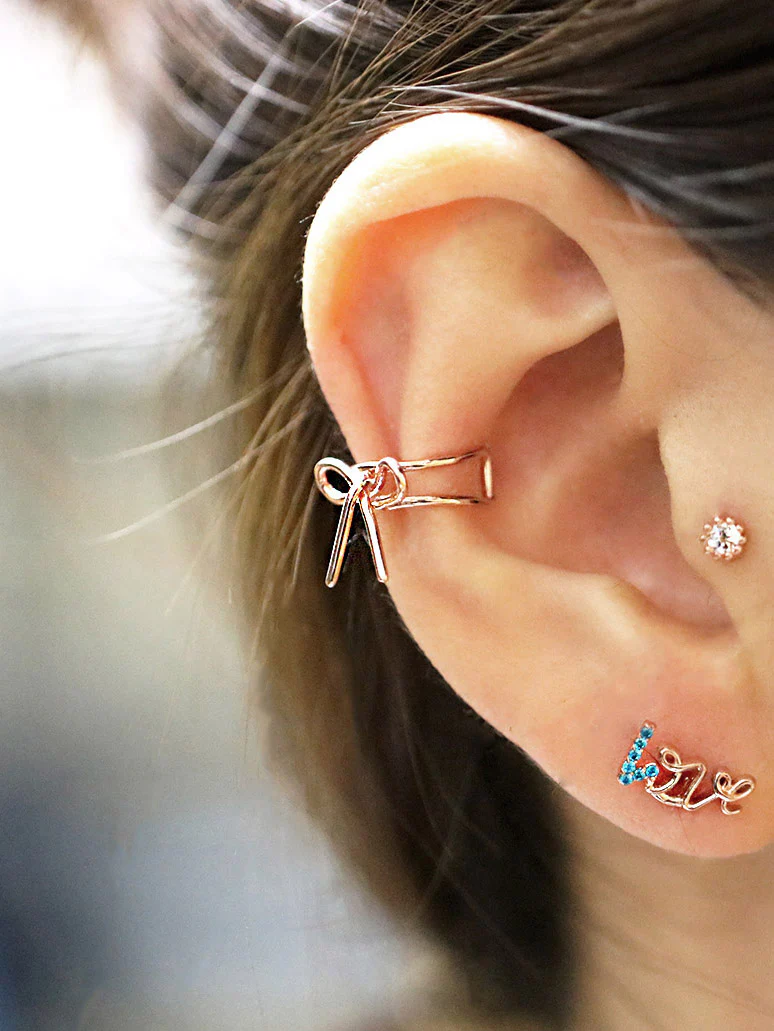 14K Gold ribbon ear cuff - Image 9