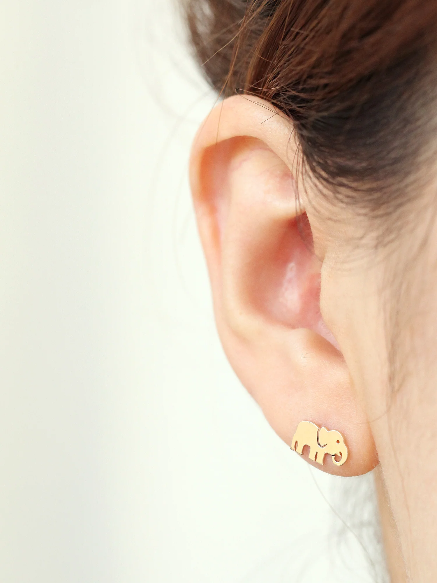14K Gold Elephant Cartilage Earring 18G16G - Image 7