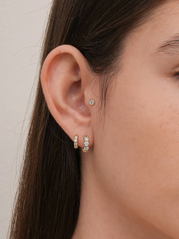 14K Solid Gold Lab Diamond Queen's Bloom Internally Threaded Labret Piercing 20G - Image 5