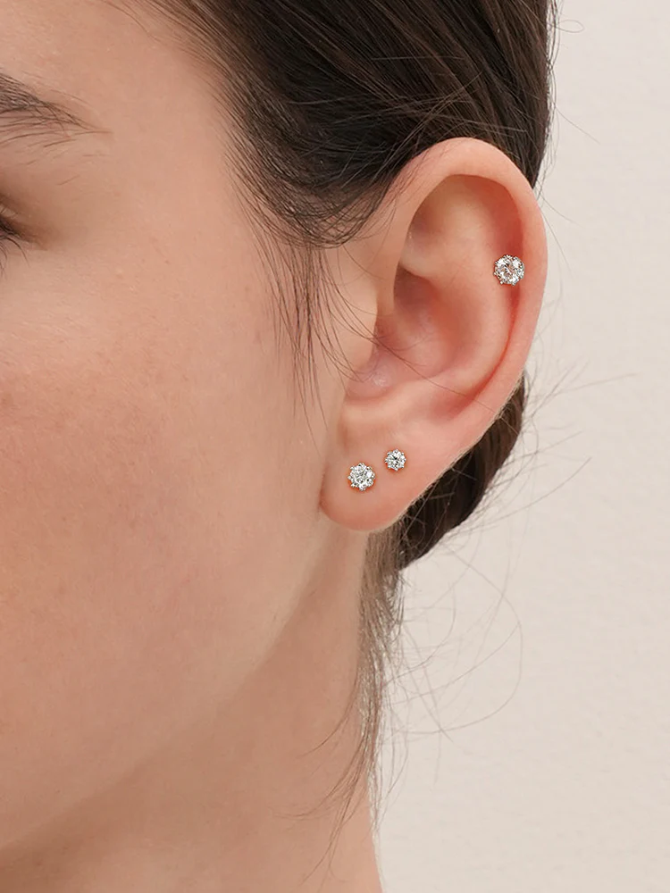 14K Solid Gold Lab Diamond Queen's Bloom Internally Threaded Labret Piercing 20G - Image 9