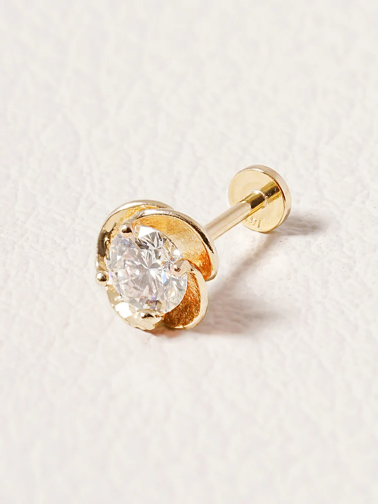 14K Solid Gold Lab Diamond Rose Internally Threaded Labret Piercing 20G - Image 3
