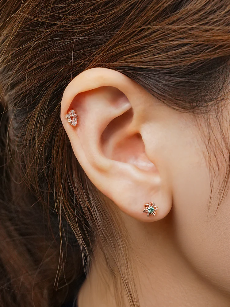 14K Solid Gold Moissanite Dia Daisy Loop Internally Threaded Labret Piercing 20G - Image 10