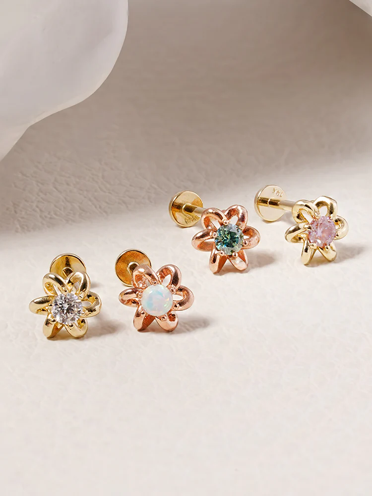 14K Solid Gold Moissanite Dia Daisy Loop Internally Threaded Labret Piercing 20G - Image 11