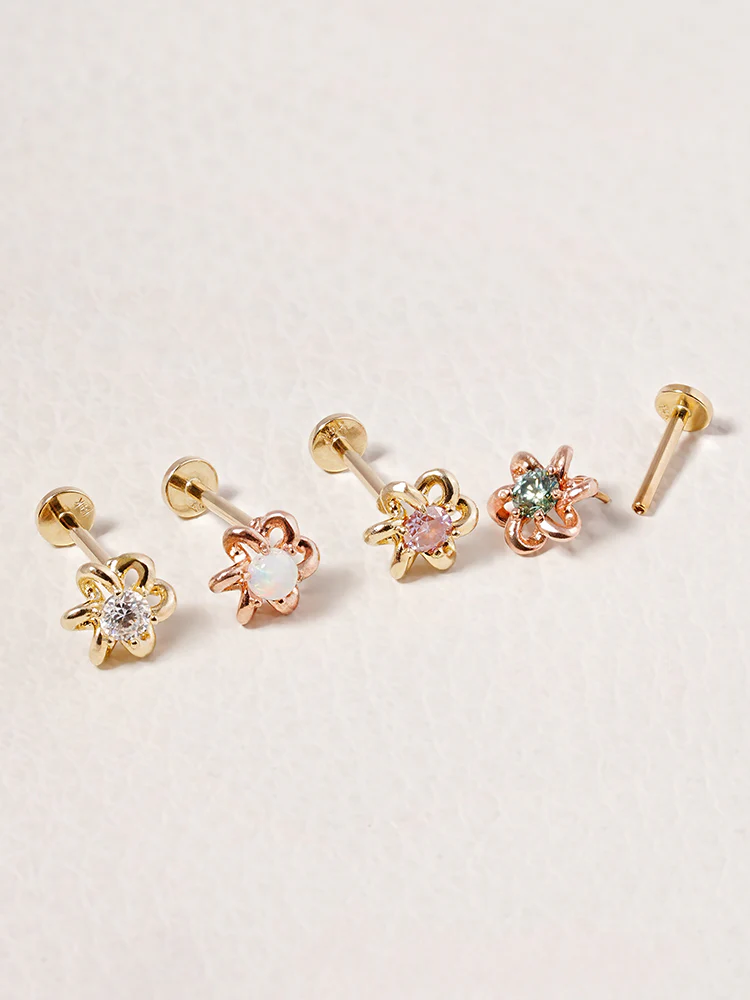 14K Solid Gold Moissanite Dia Daisy Loop Internally Threaded Labret Piercing 20G - Image 12