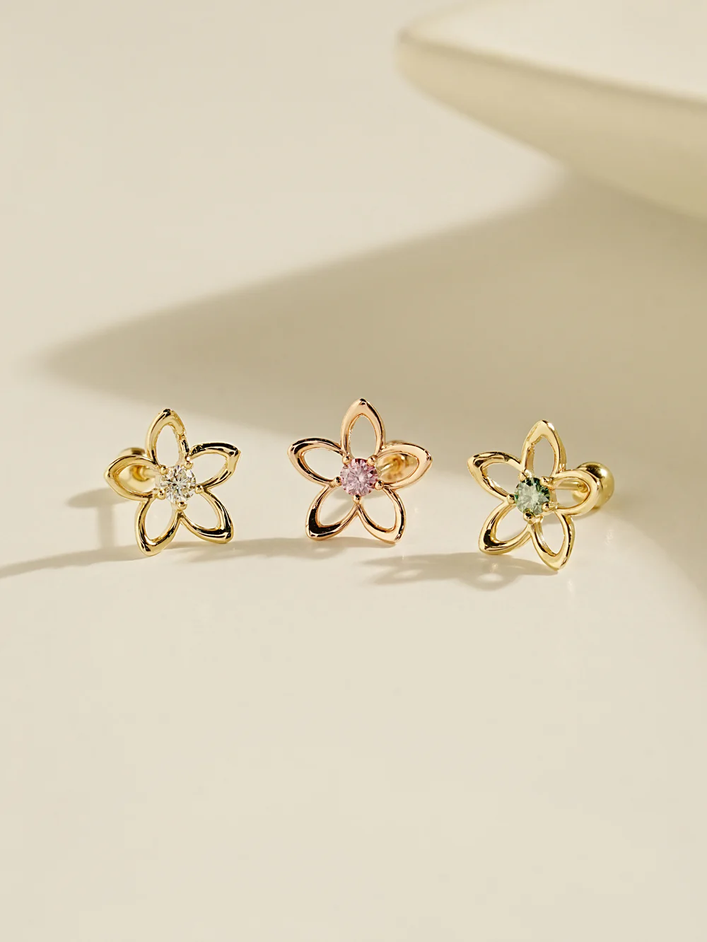 14K Solid Gold Moissanite Dia Olivia Flower Cartilage Earring 20G18G16G - Image 7