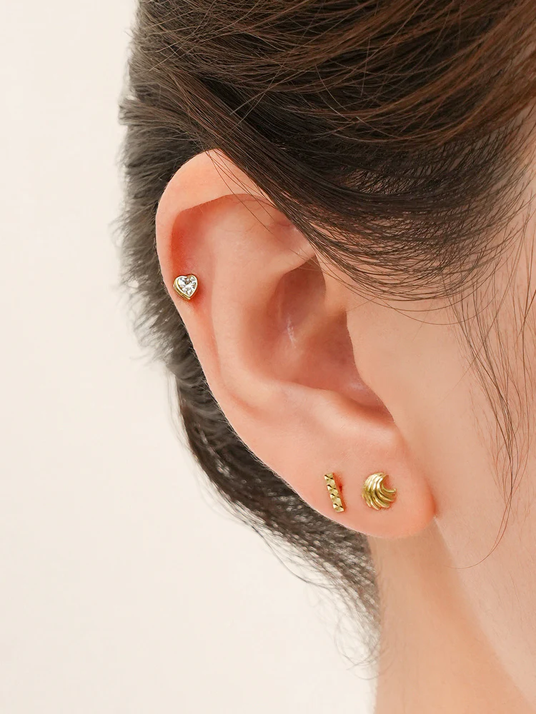 14K Solid Gold Shining Stick Bar Cartilage Earring 20G - Image 8