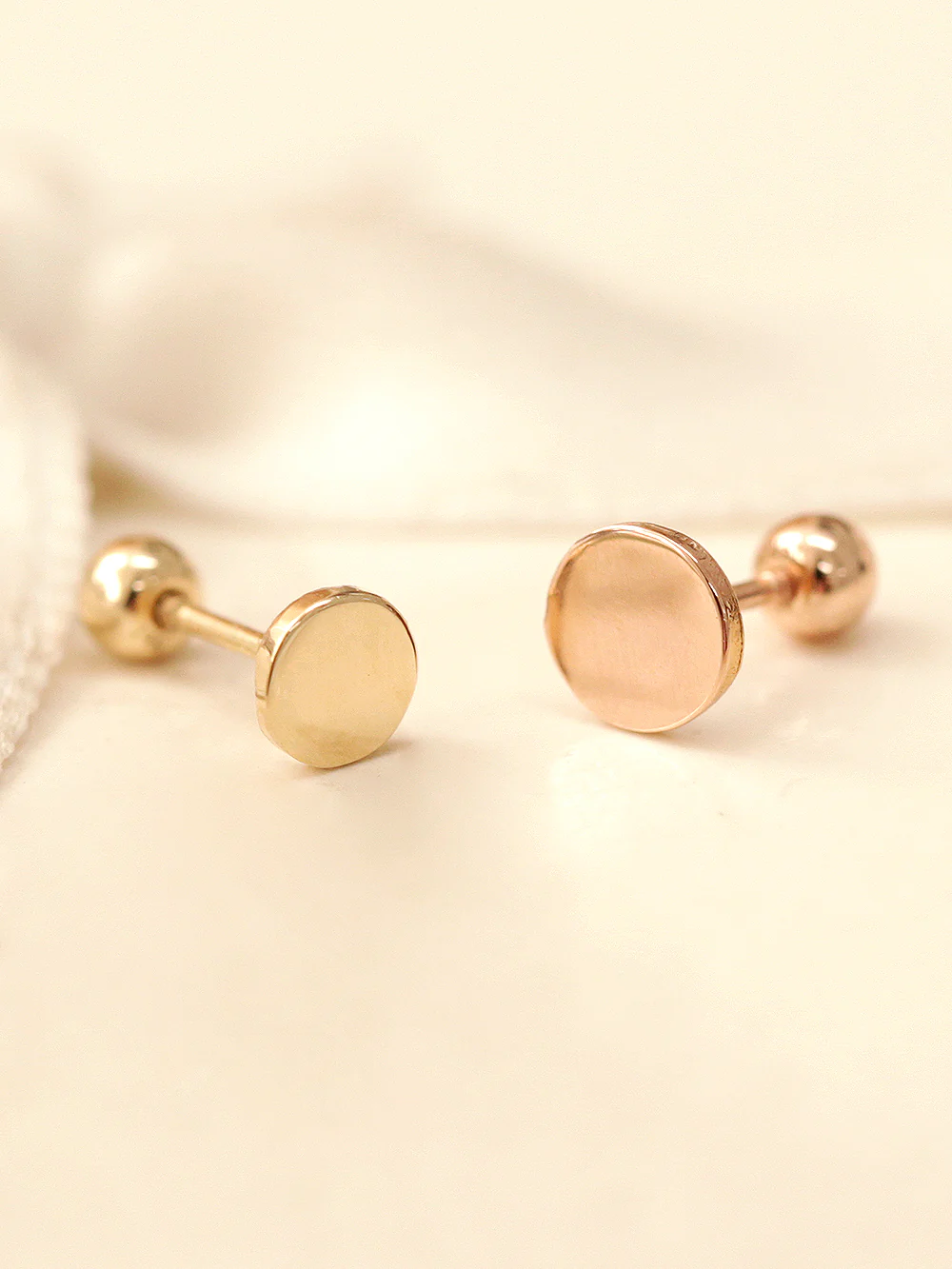 14K Gold Solid Round cartilage earring 20g