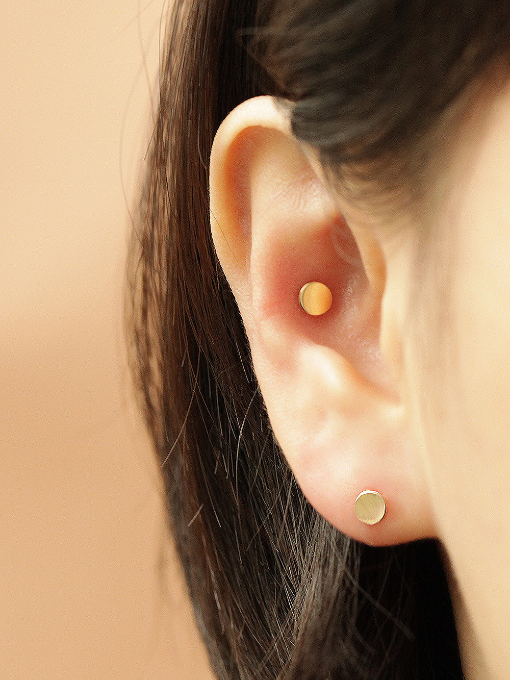 14K Gold Solid Round cartilage earring 20g - Image 5