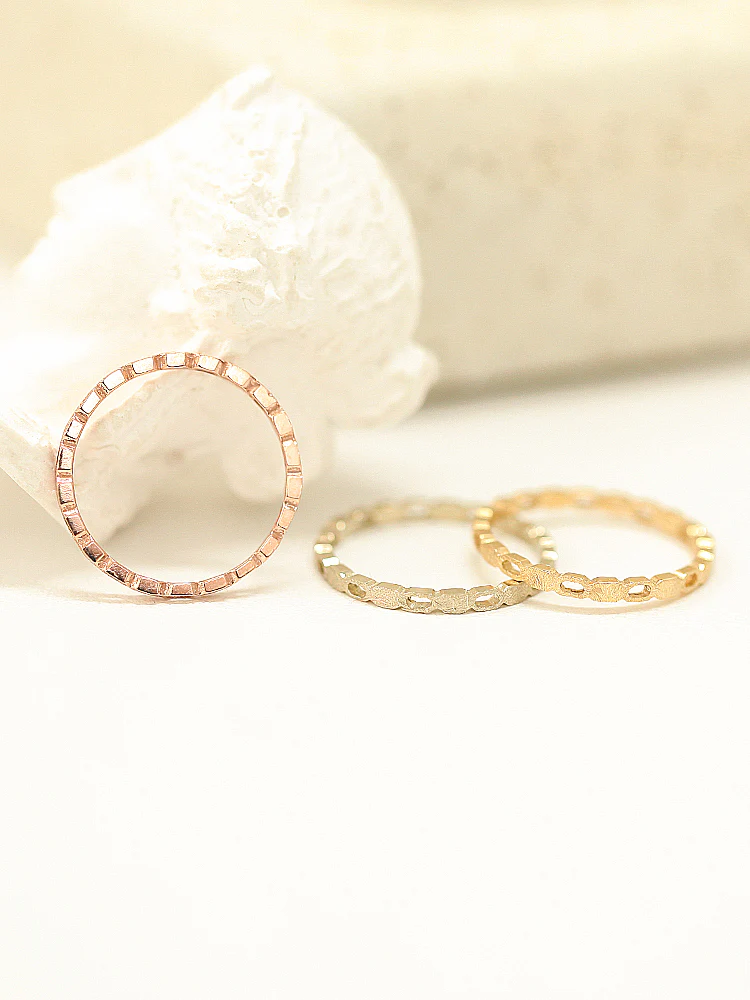 14K Gold Square Chain Ring - Image 3
