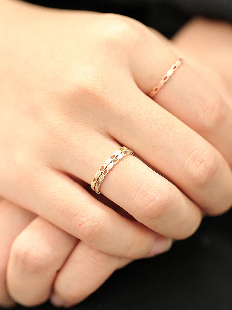 14K Gold Square Chain Ring - Image 9