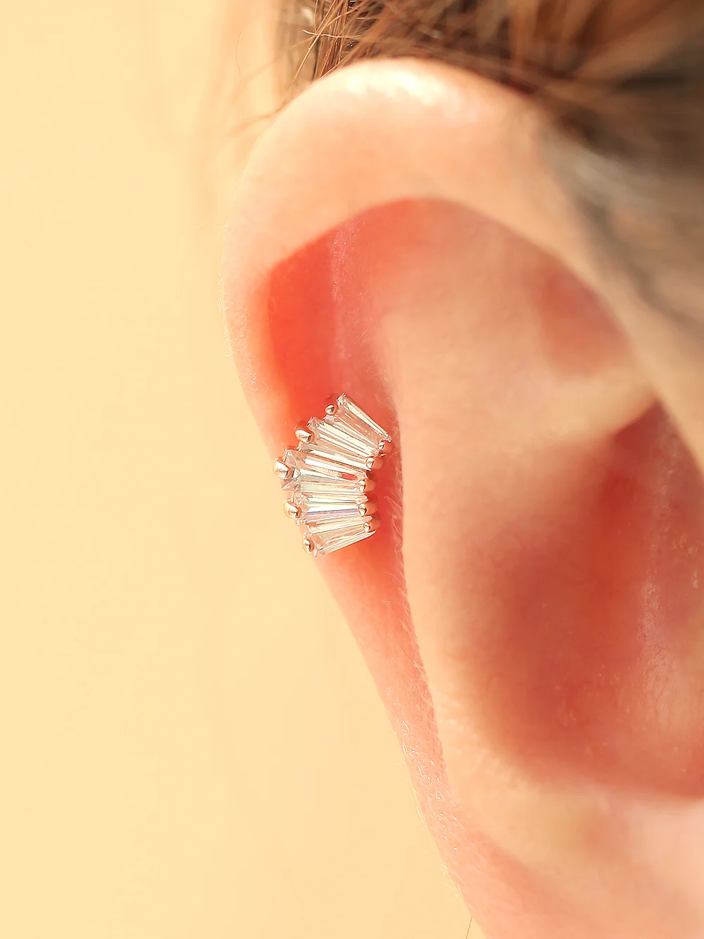 14K Gold Square Crown Cartilage Earring 20G - Image 2