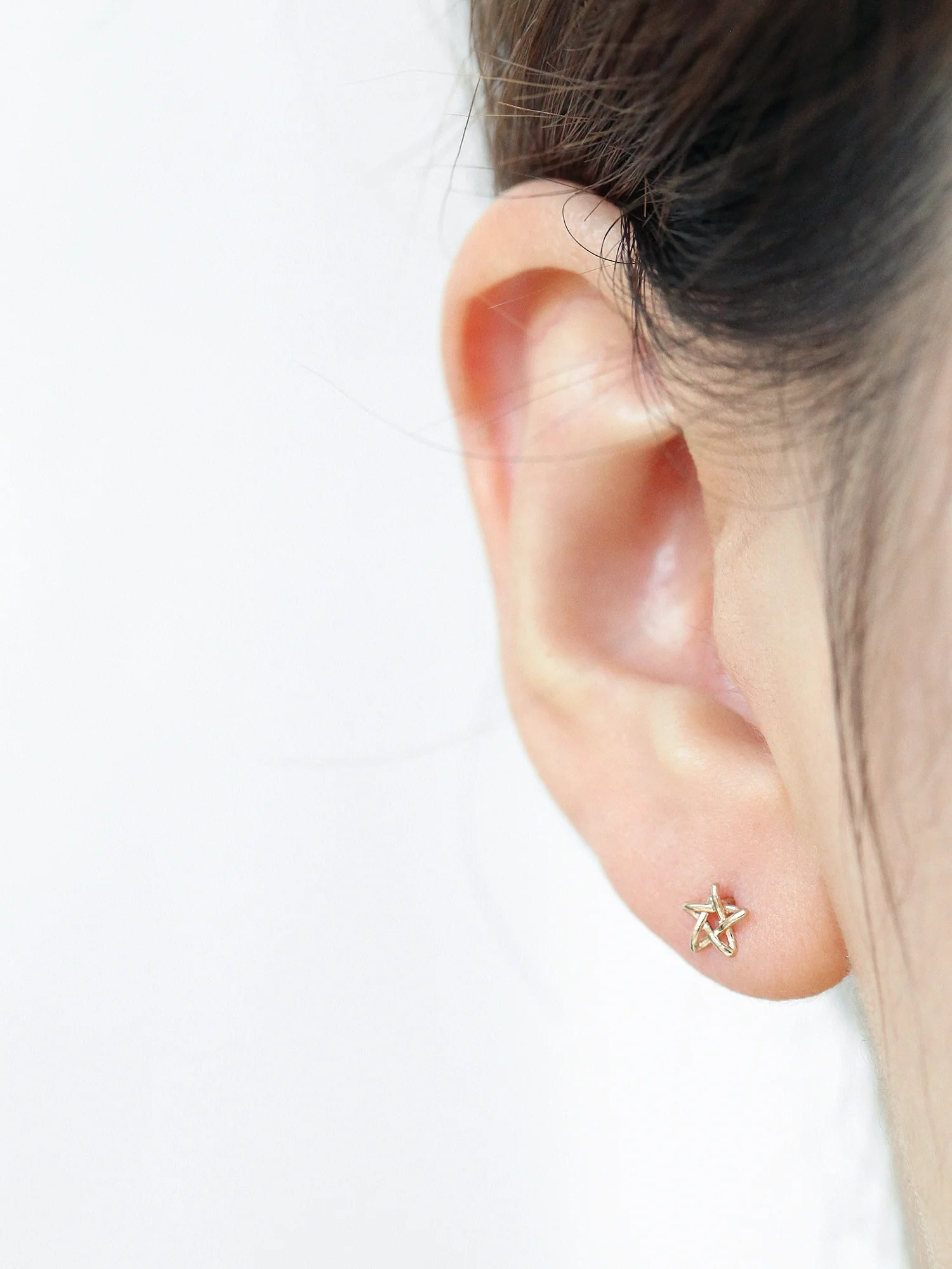 14K Gold Star Point Cartilage Earring 18G16G - Image 6