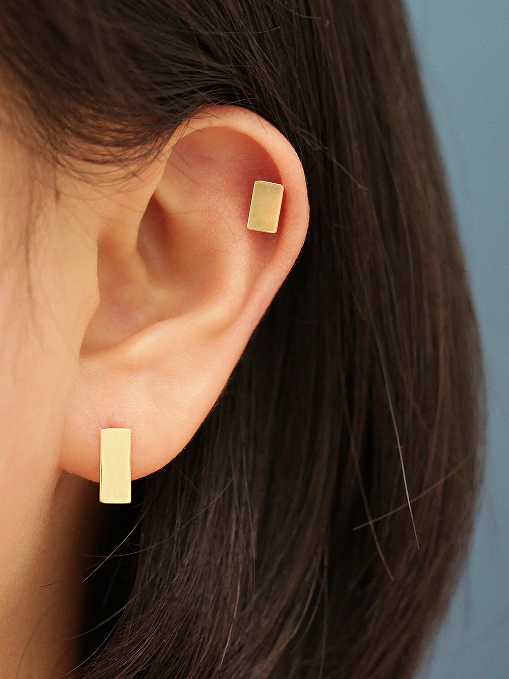 14K Gold Stick Cartilage Earring 20G - Image 8