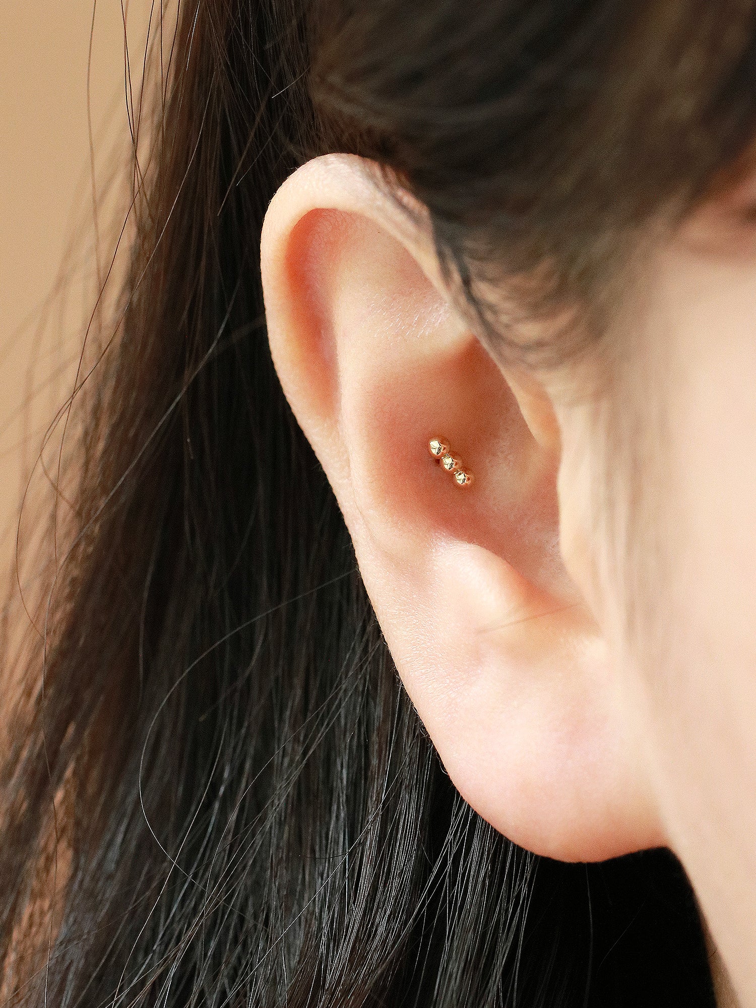 14K Gold Triangle Ball Cartilage Earring 20G - Image 4