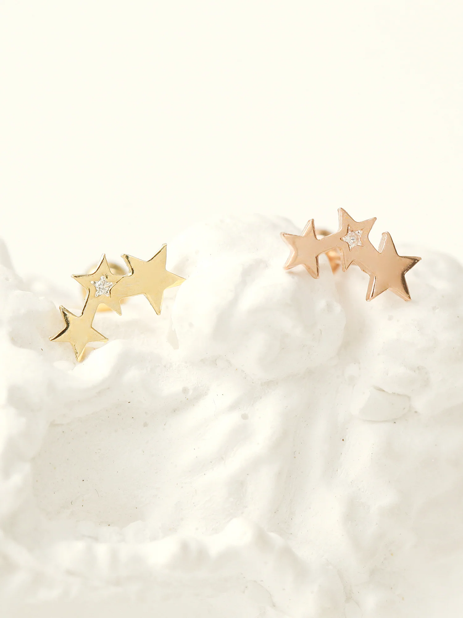 14K gold Triple Star Cubic Cartilage Earring 20G - Image 4