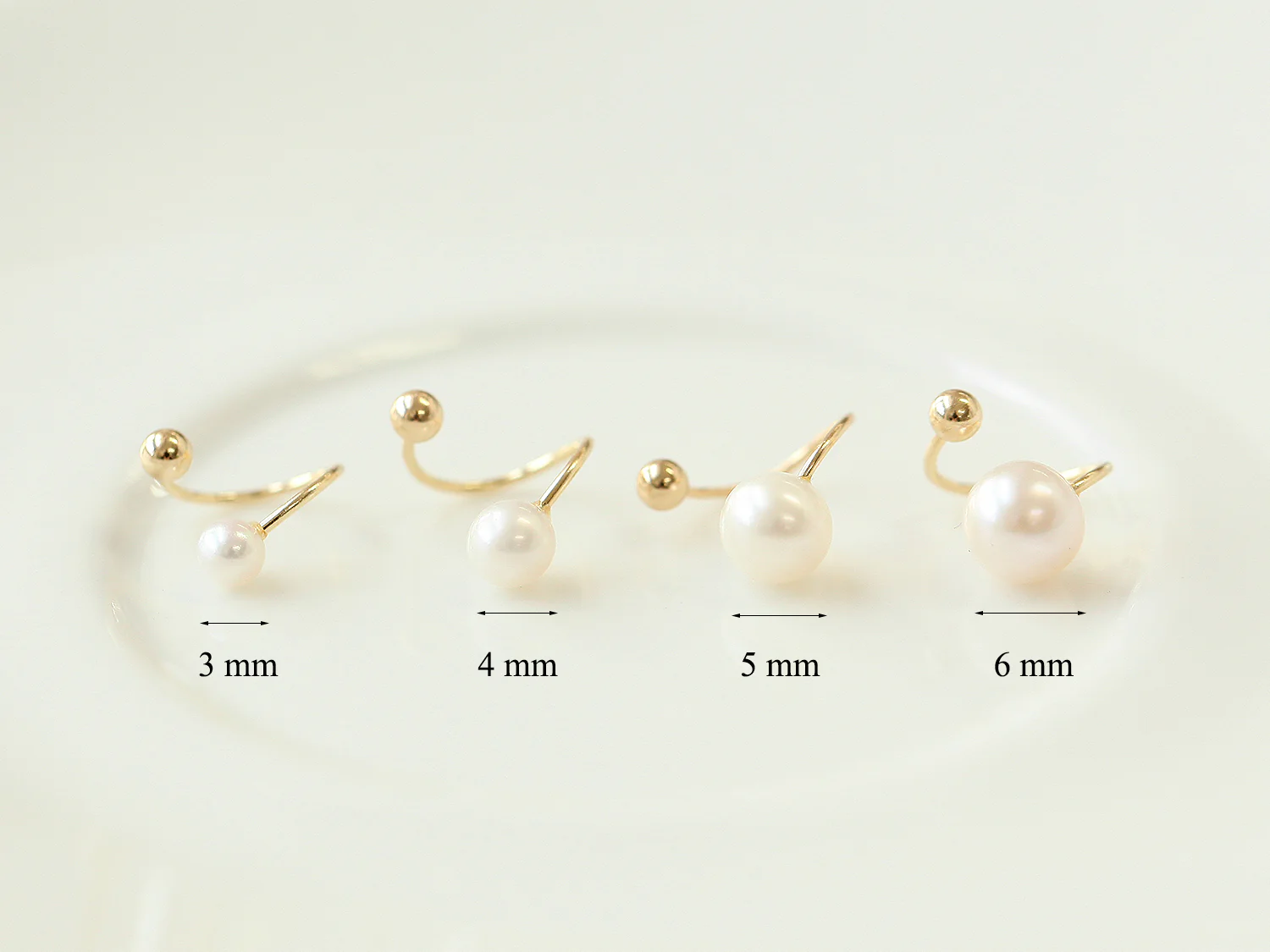 14K gold Twist Freshwater Pearl Cartilage Earring 20g - Image 9