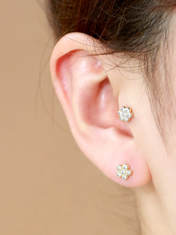 14K Gold Volume Cubic Flower Labret Piercing 18G16G - Image 8