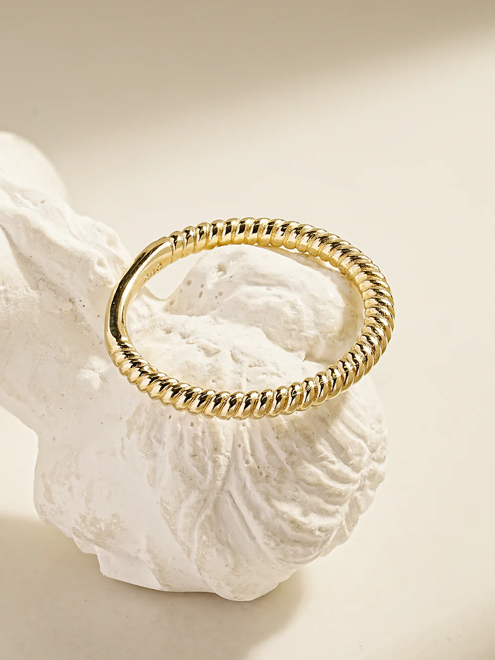 14K 18K Gold Twist Layered Ring - Image 12