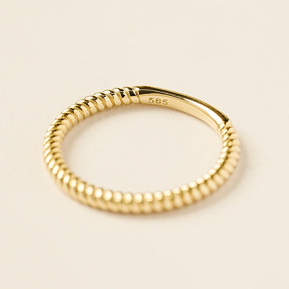 14K 18K Gold Twist Layered Ring - Image 17
