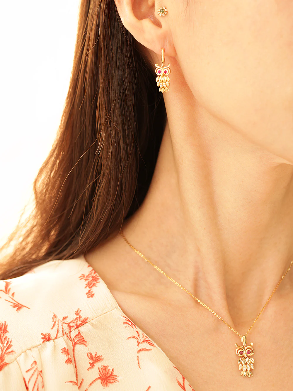 14K 18K Gold Owl Hoop Earring - Image 9