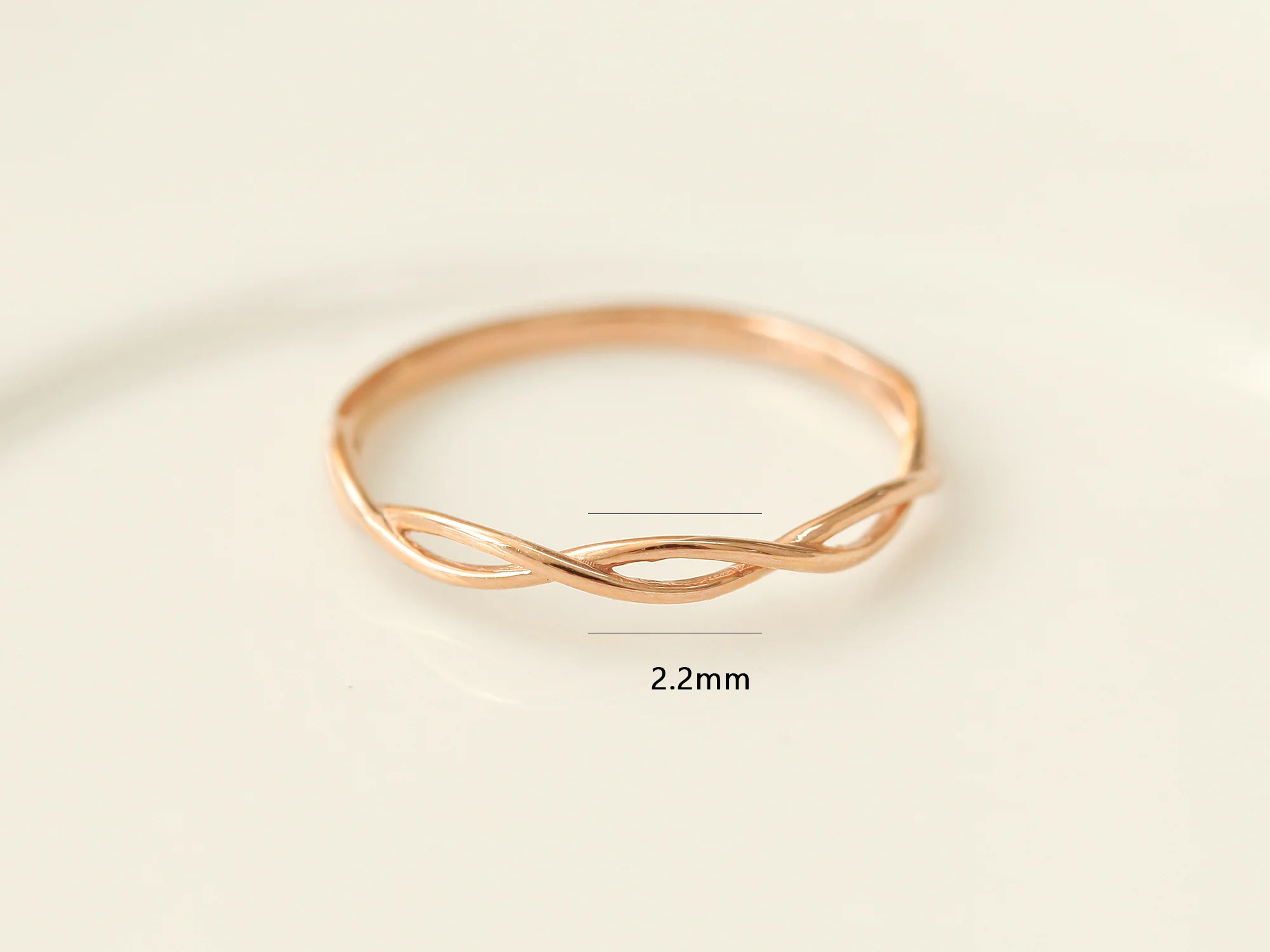 14K 18K Gold Twist Ring - Image 10