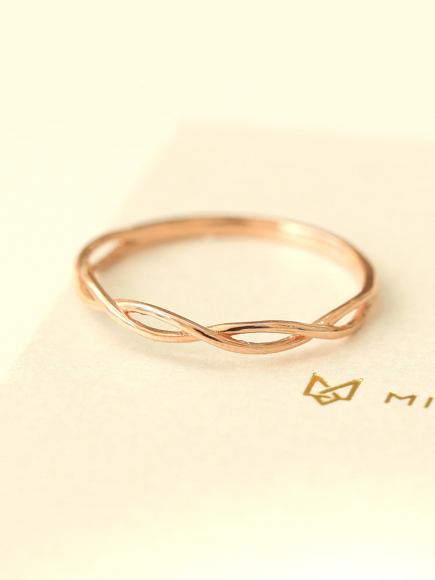 14K 18K Gold Twist Ring - Image 3