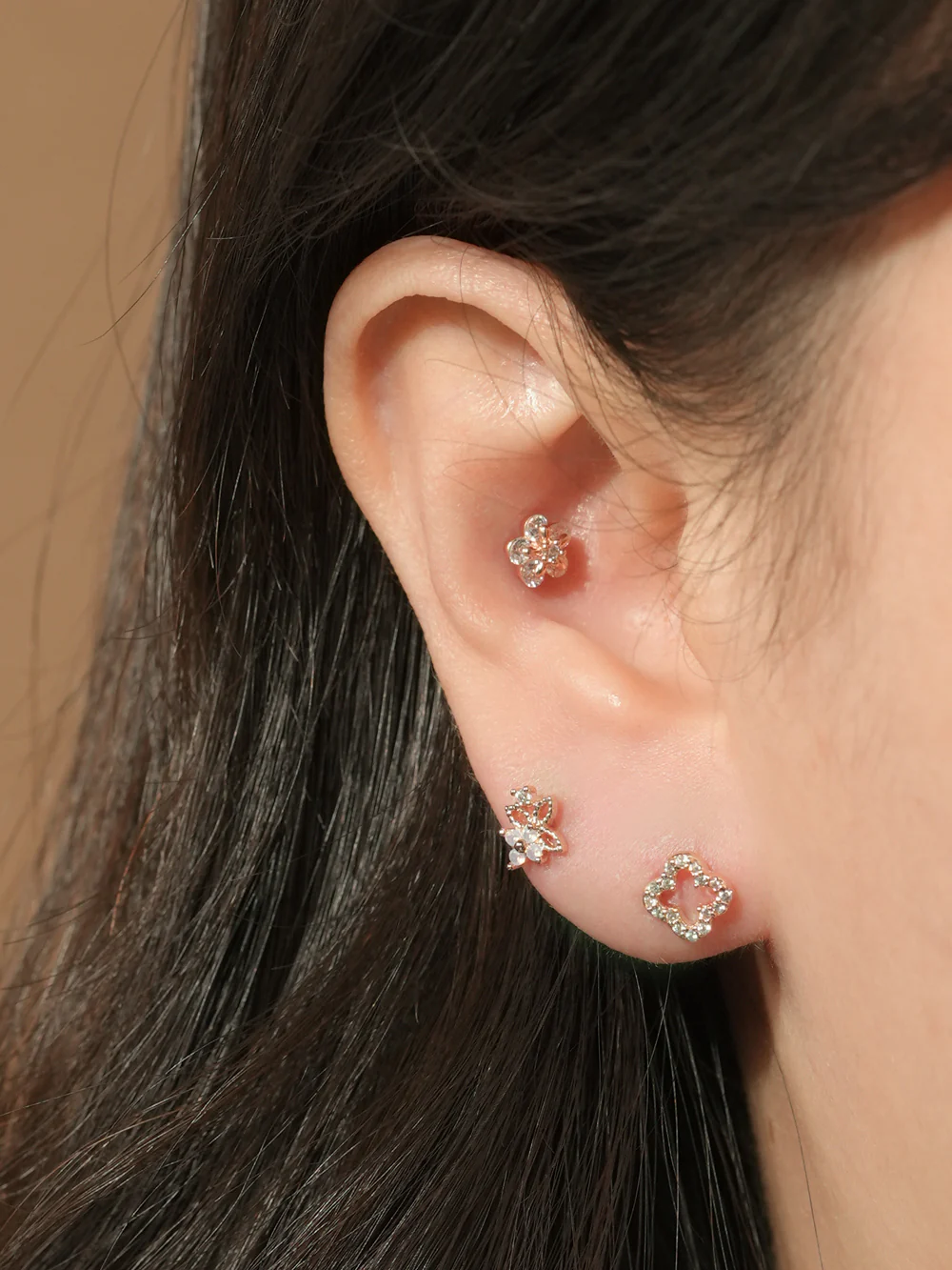 14KGF Flower Shower Earring 20G - Image 2