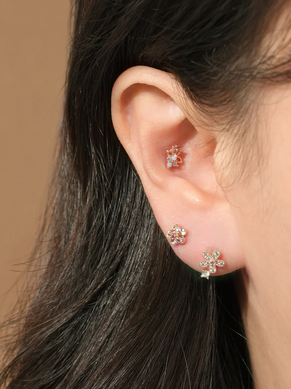 14KGF Flower Shower Earring 20G - Image 4