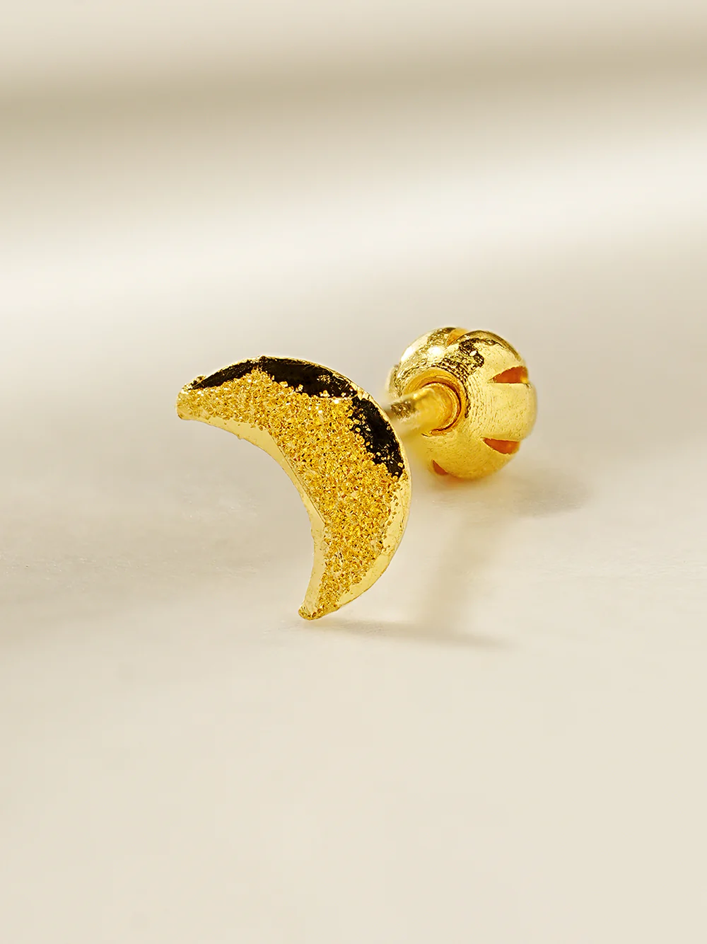 24K Gold Moon Star Cartilage Earring 20G - Image 3
