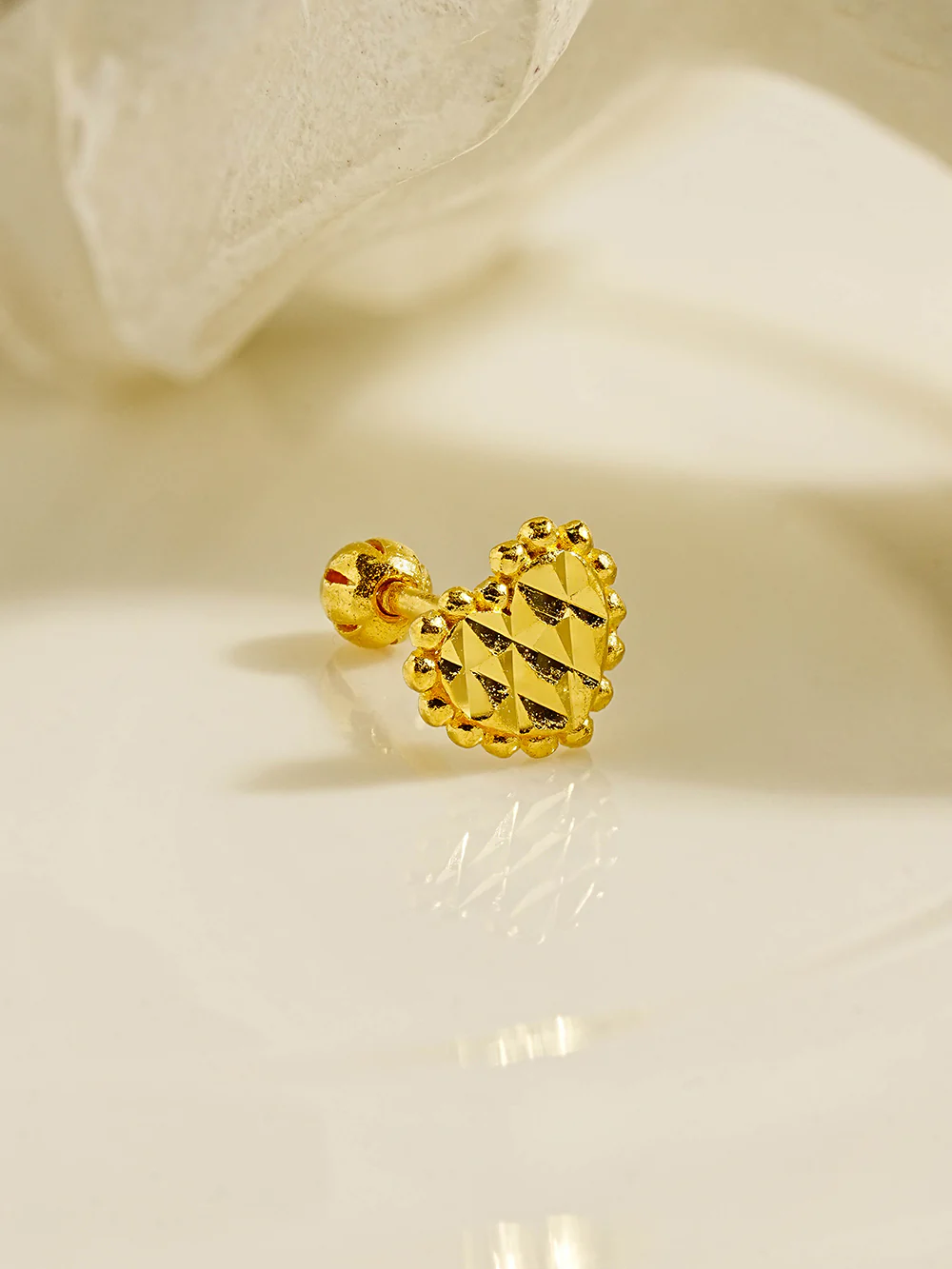 24K Gold Cutting Heart Cartilage Earring 20G - Image 6