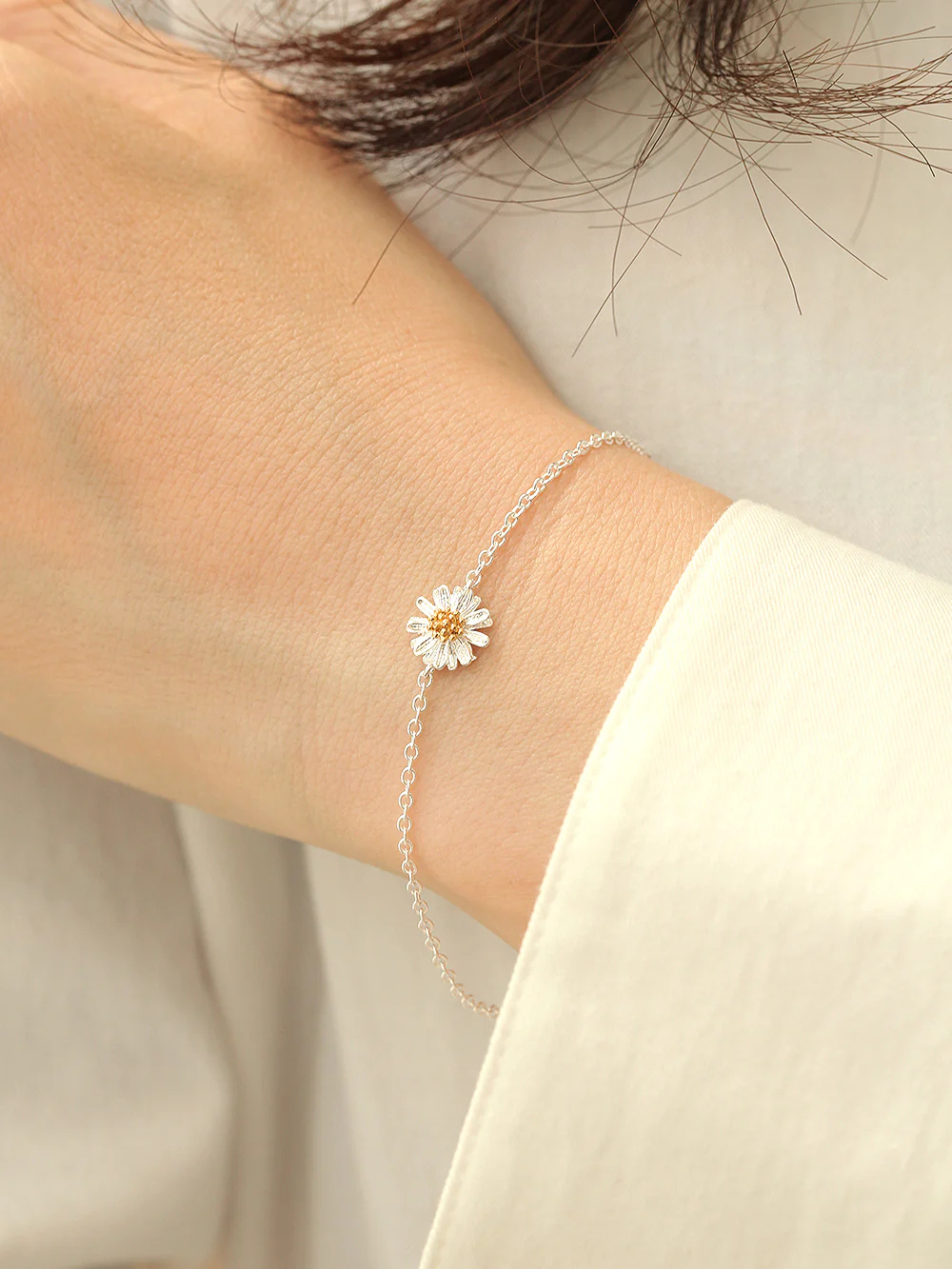 925 Silver Daisy Necklace & Bracelet - Image 8