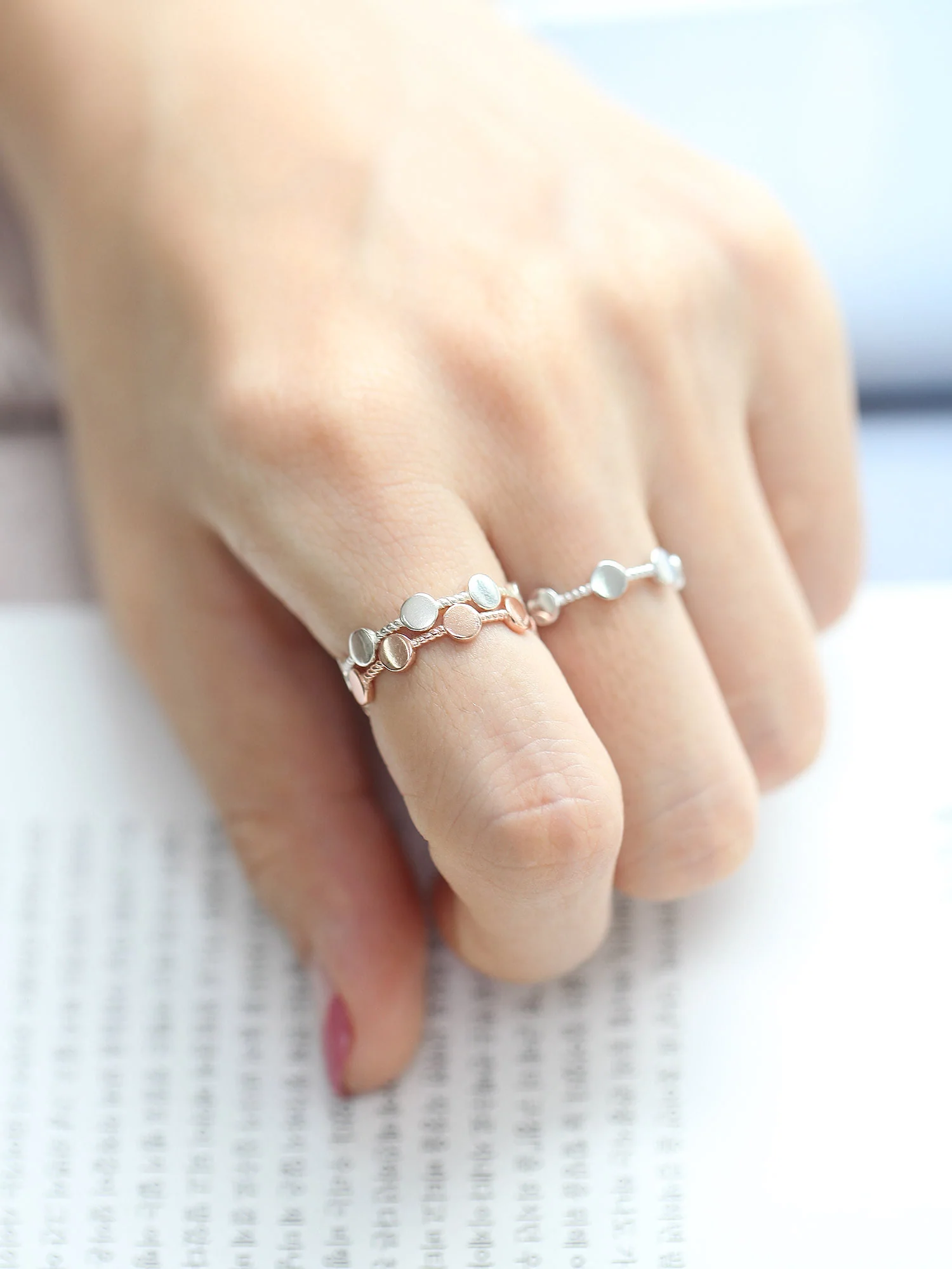 925 Silver Coin Twist Ring - Image 3