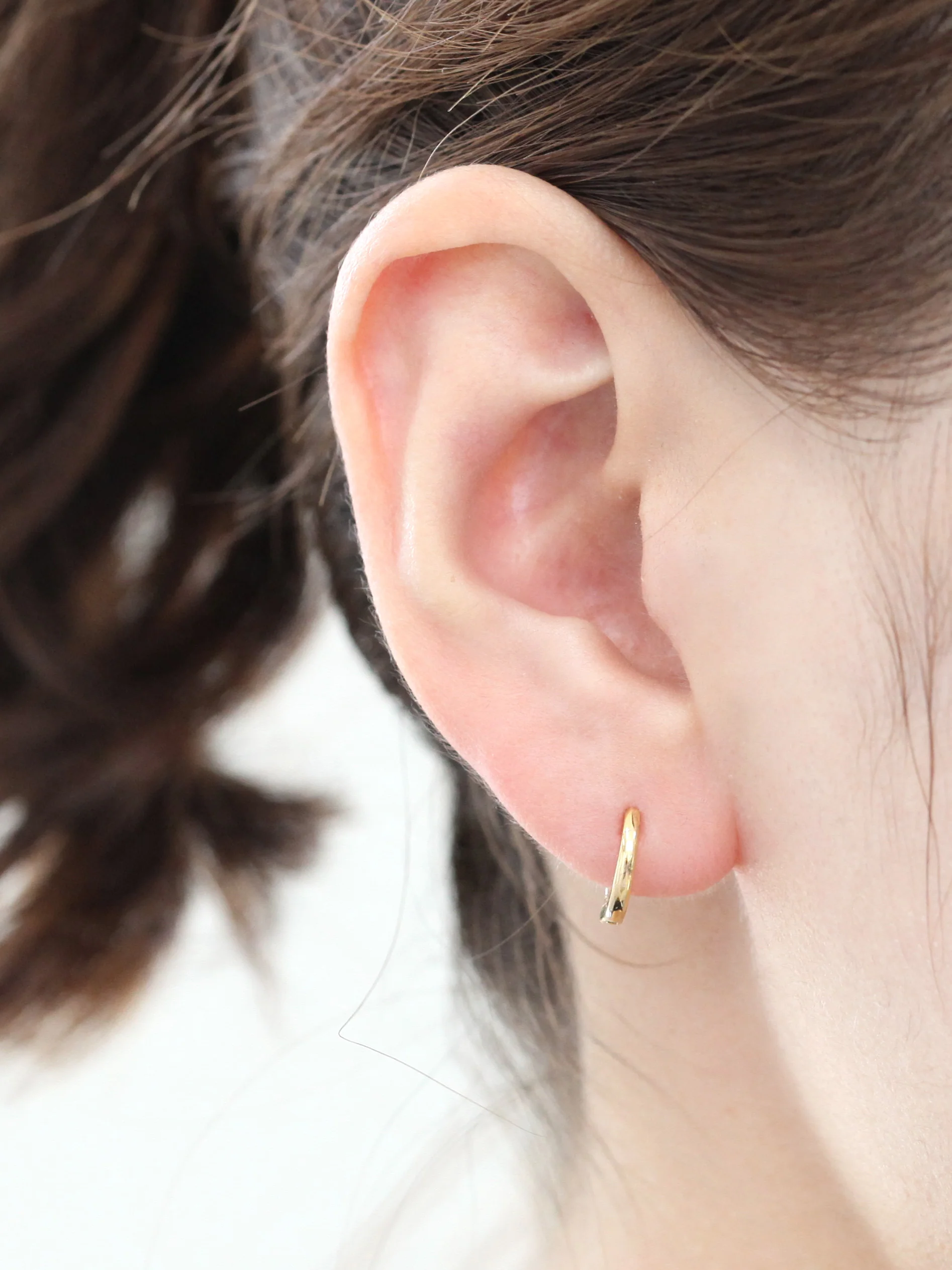 925 Silver CZ & Plain Hoop Earring - Image 3